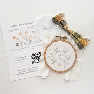 Beginner's Daisies Embroidery Kit - Floral Stitching Made Easy!